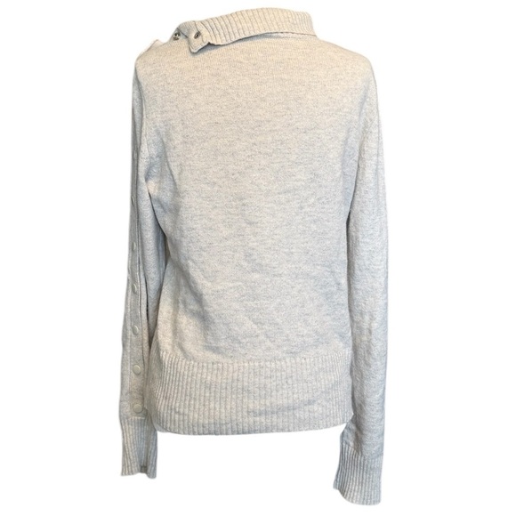 Moth Anthropologie Snap Button Side Sleeve Cream Gray Sweater - Picture 2 of 5
